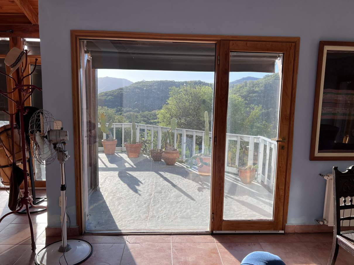 Casa - Alquiler Temporal - 10 personas - Unquillo - Barrio Cerrado