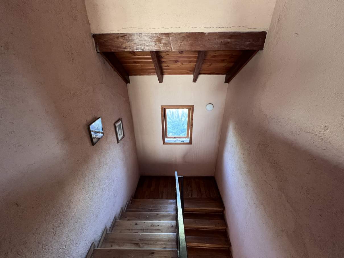 Casa - Alquiler Temporal - 10 personas - Unquillo - Barrio Cerrado