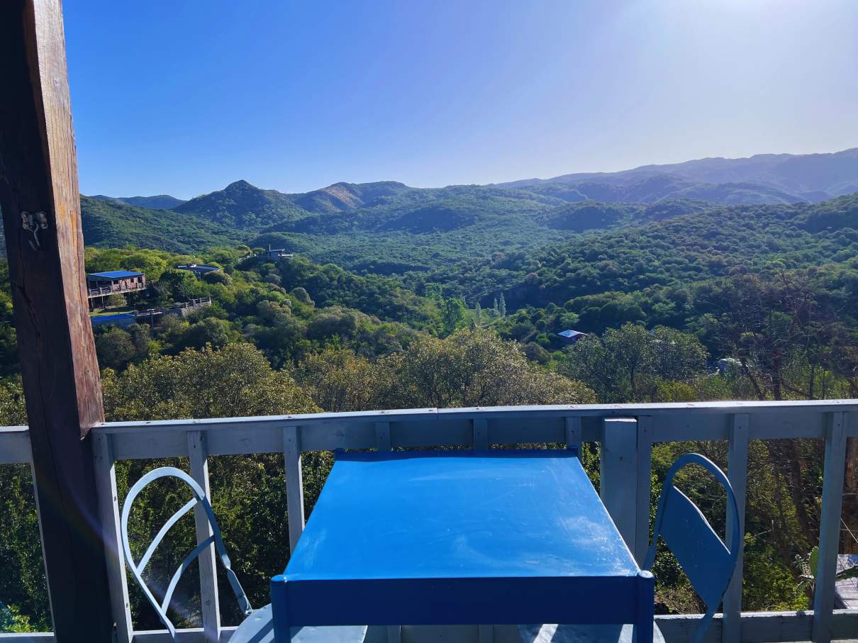 Casa - Alquiler Temporal - 10 personas - Unquillo - Barrio Cerrado