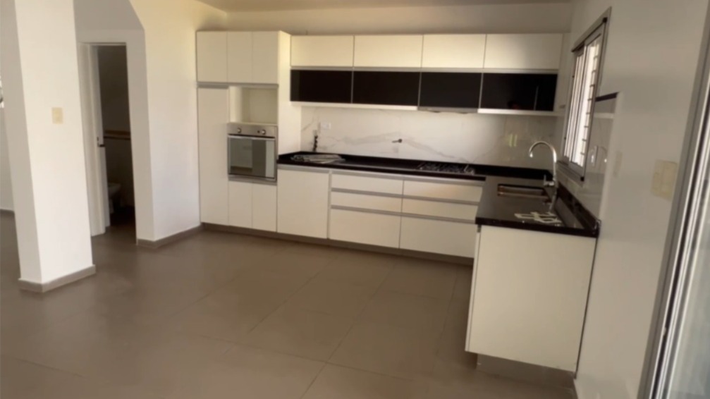 ALQUILER DUPLEX 3 DORMITORIOS NUEVO JARDIN