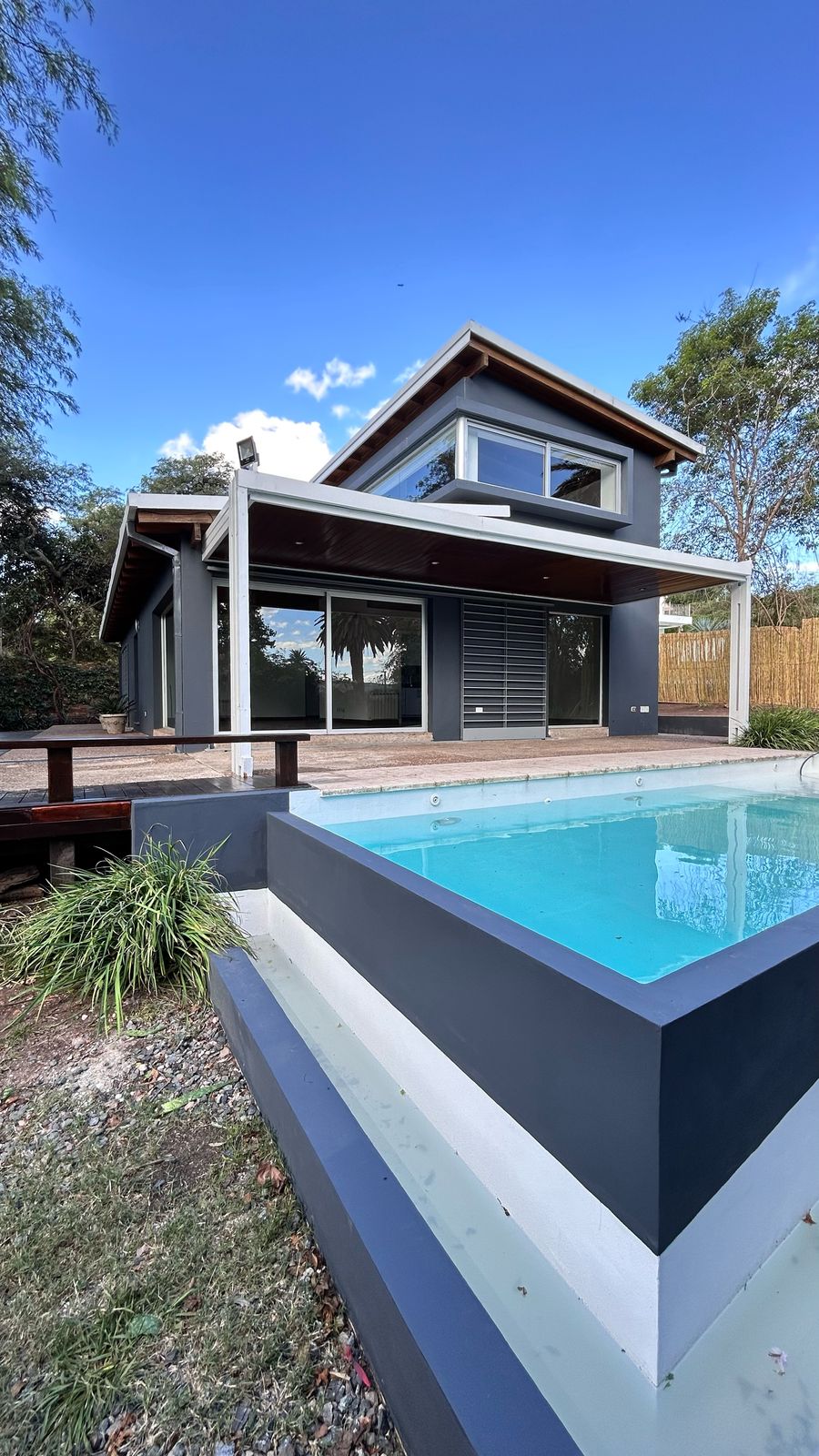 Alquiler Temporal Villa Allende Golf 4 Dormitorios