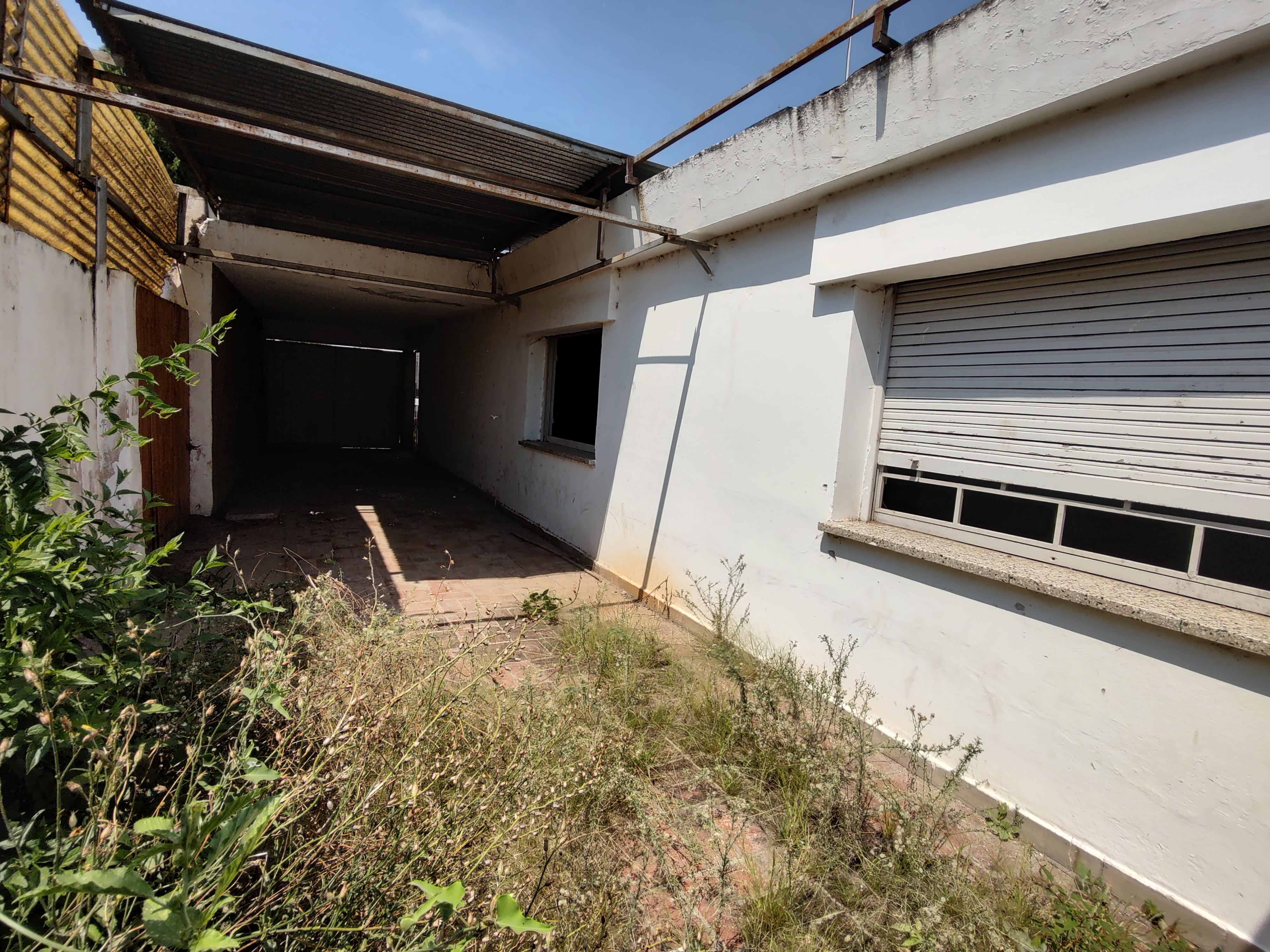 VENTA CASA 3 DOR  2 DEPTOS (1 Y 2 DORM) 2 LOTES (200 Y 400m2)- A METROS DE ÓHIGGINS Y VOLKWAGEN  - VILLA SAN CARLOS