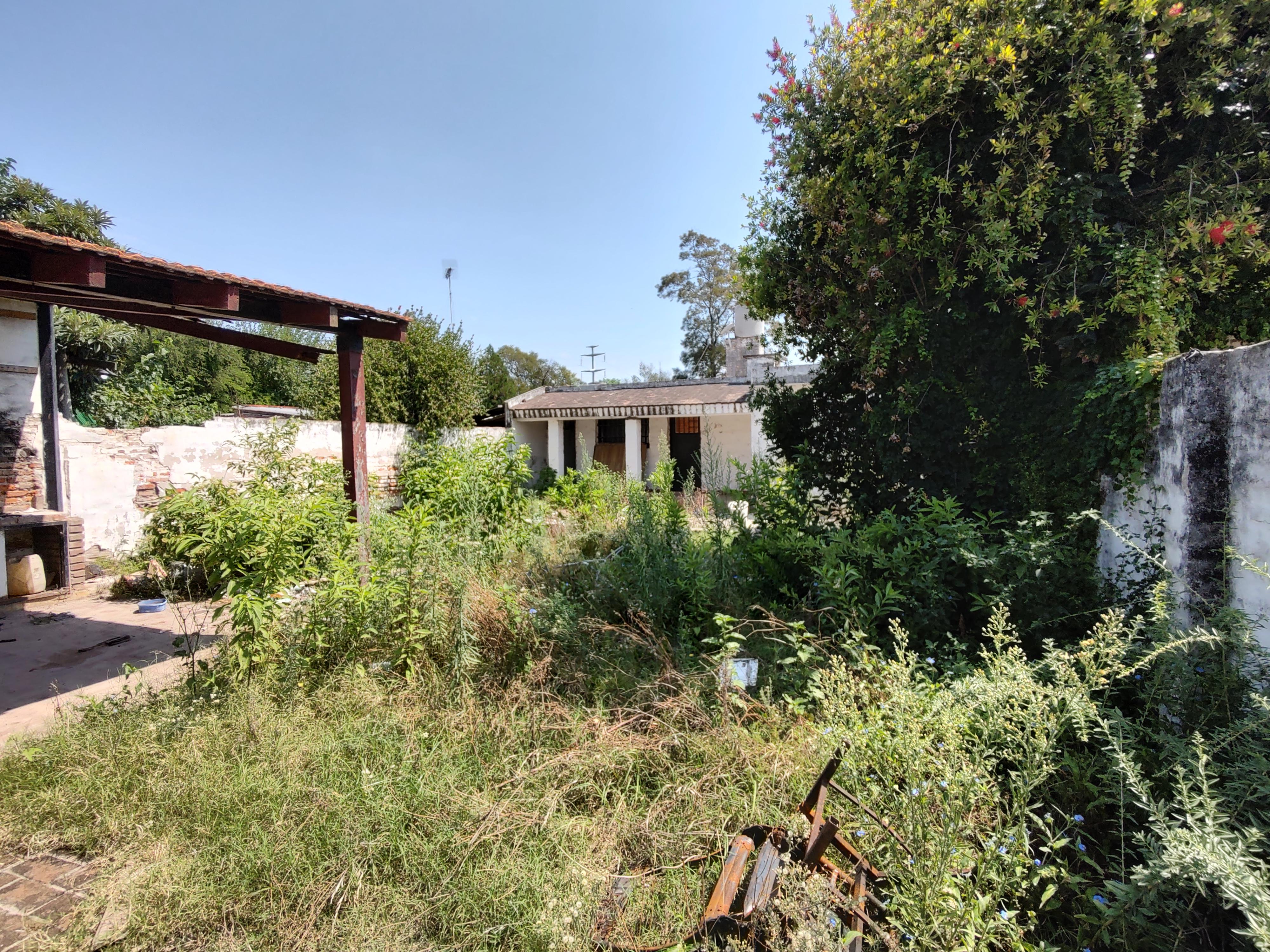 VENTA CASA 3 DOR  2 DEPTOS (1 Y 2 DORM) 2 LOTES (200 Y 400m2)- A METROS DE ÓHIGGINS Y VOLKWAGEN  - VILLA SAN CARLOS
