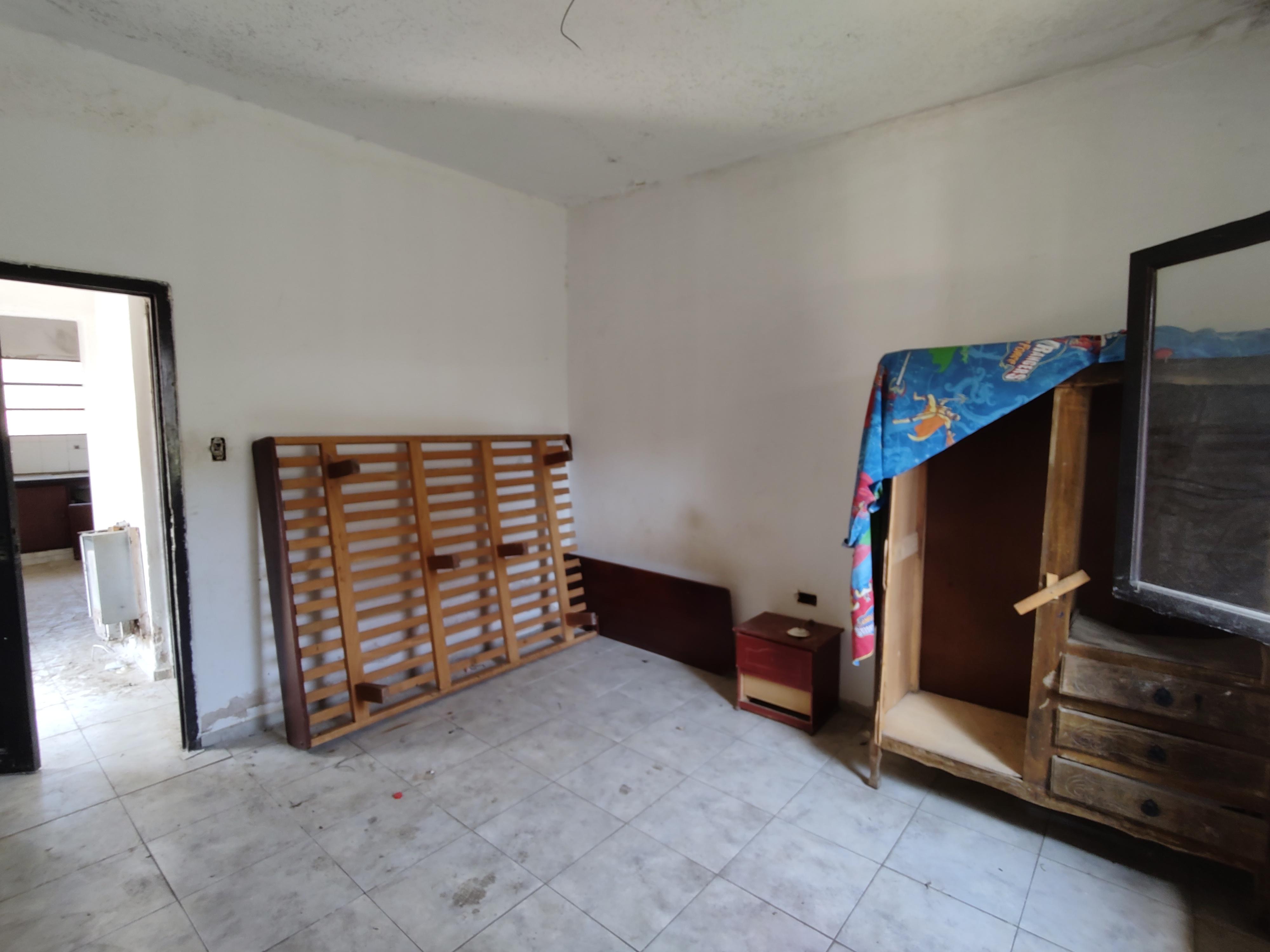 VENTA CASA 3 DOR  2 DEPTOS (1 Y 2 DORM) 2 LOTES (200 Y 400m2)- A METROS DE ÓHIGGINS Y VOLKWAGEN  - VILLA SAN CARLOS