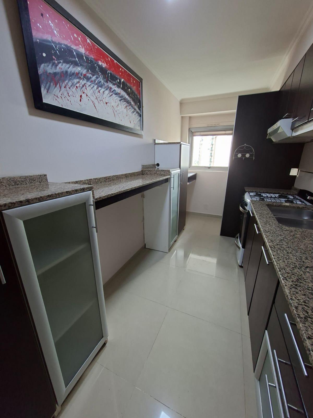 ALTOS  VILLASOL - VENTA DEPTO 3 DORM C COCHERA