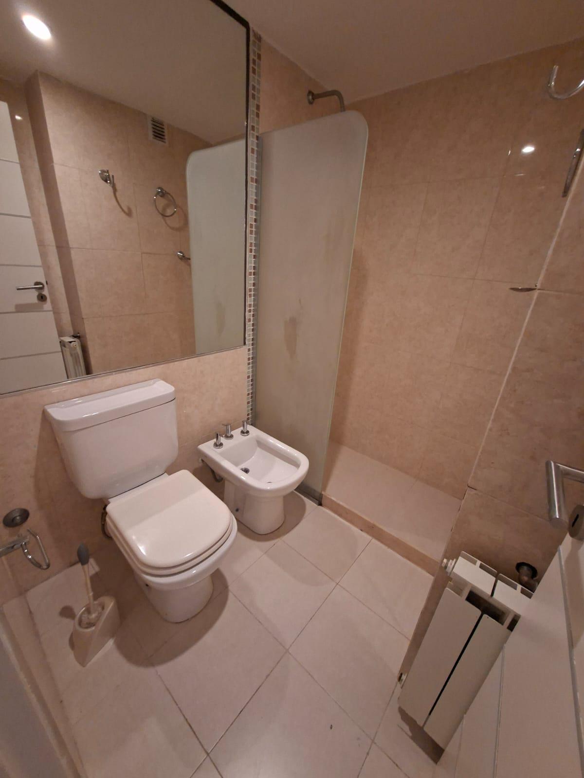 ALTOS  VILLASOL - VENTA DEPTO 3 DORM C COCHERA