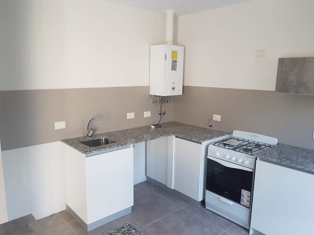 EXCELENTE DUPLEX 3 DOR EN MIRADORES DE MANANTIALES