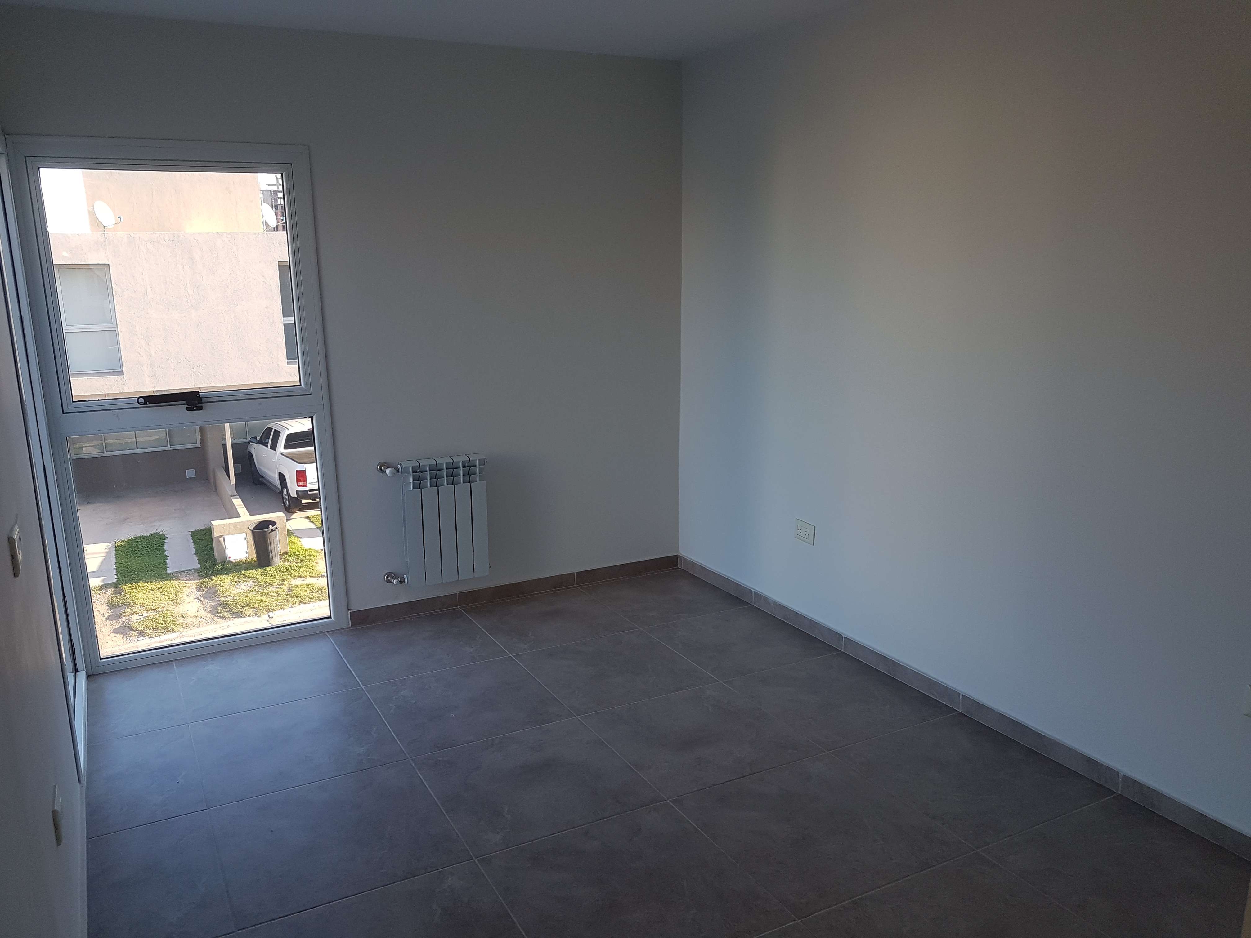 EXCELENTE DUPLEX 3 DOR EN MIRADORES DE MANANTIALES