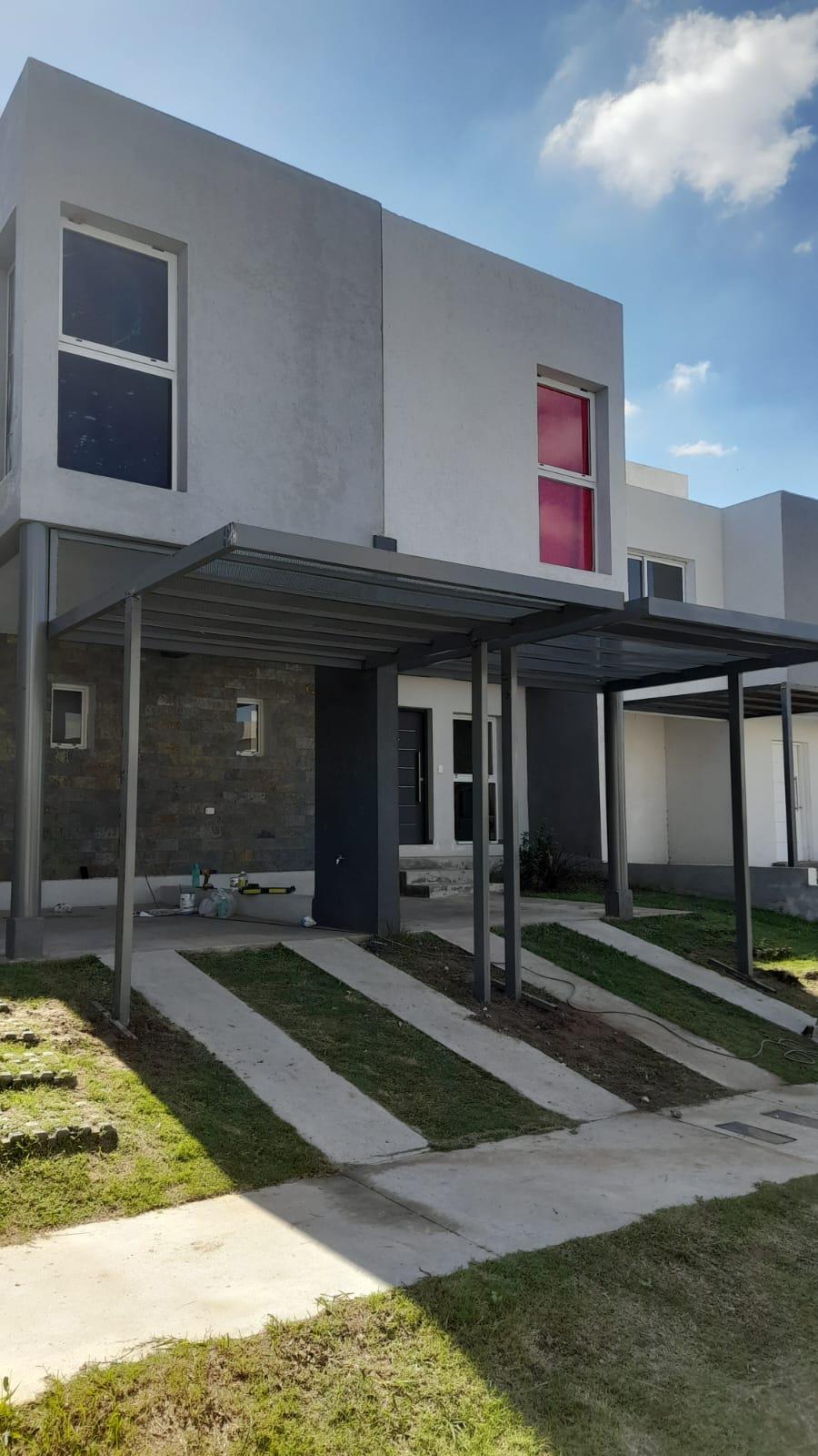 EXCELENTE DUPLEX 3 DOR EN MIRADORES DE MANANTIALES
