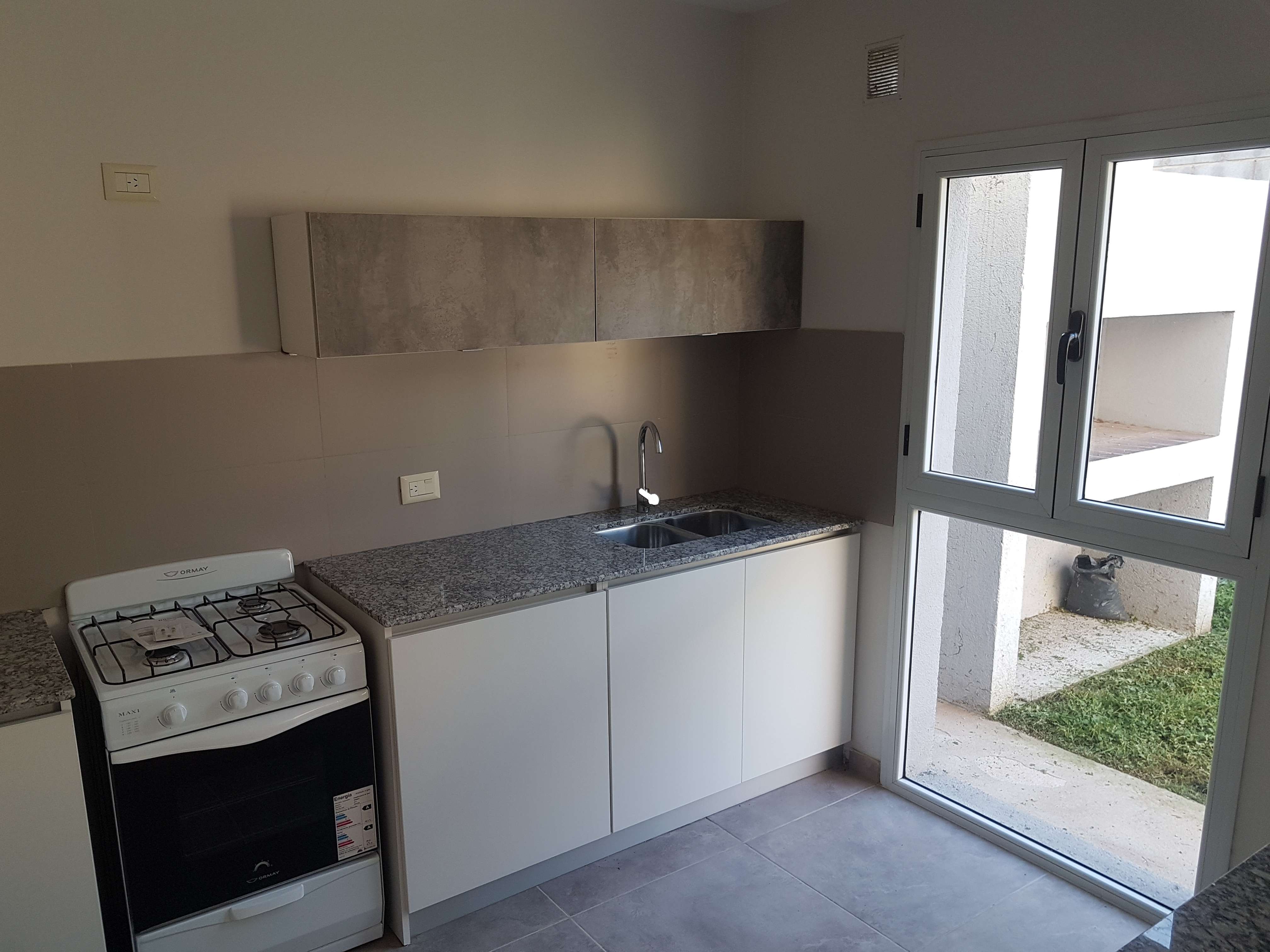 EXCELENTE DUPLEX 3 DOR EN MIRADORES DE MANANTIALES