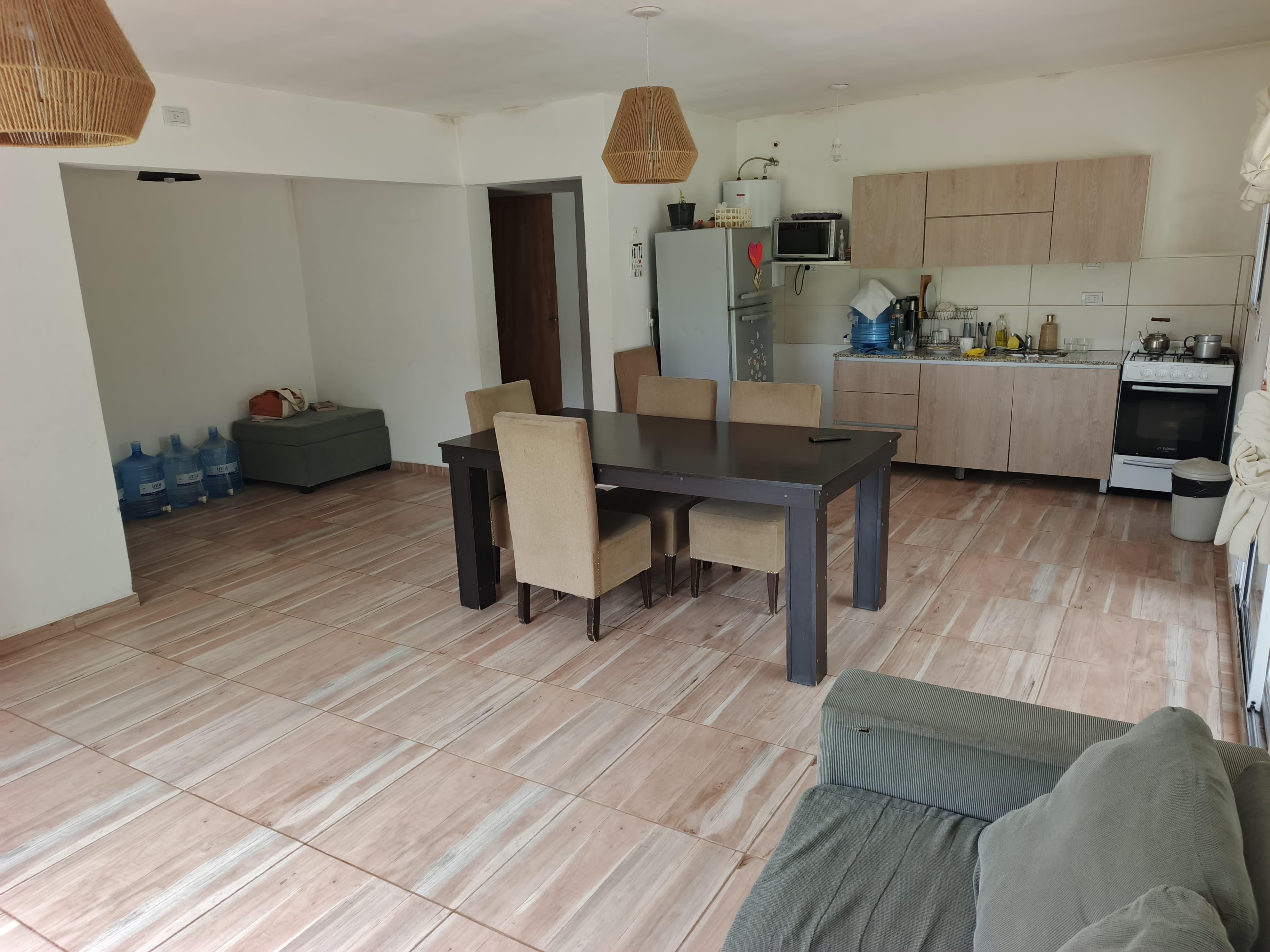 Casa en Villa Esquiu. Excelente Oportunidad.