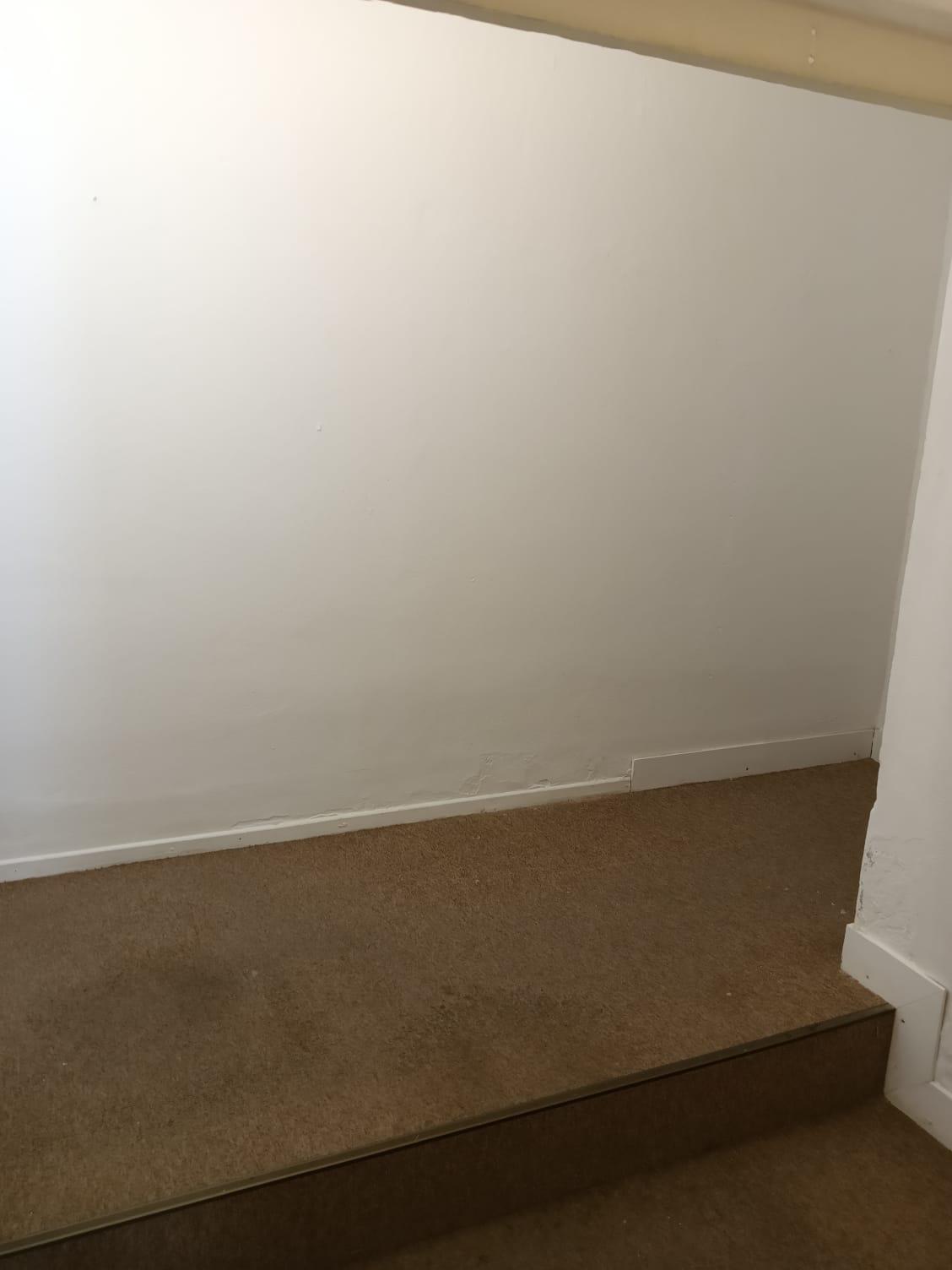 b Urca, Local en alquiler sobre Av. principal