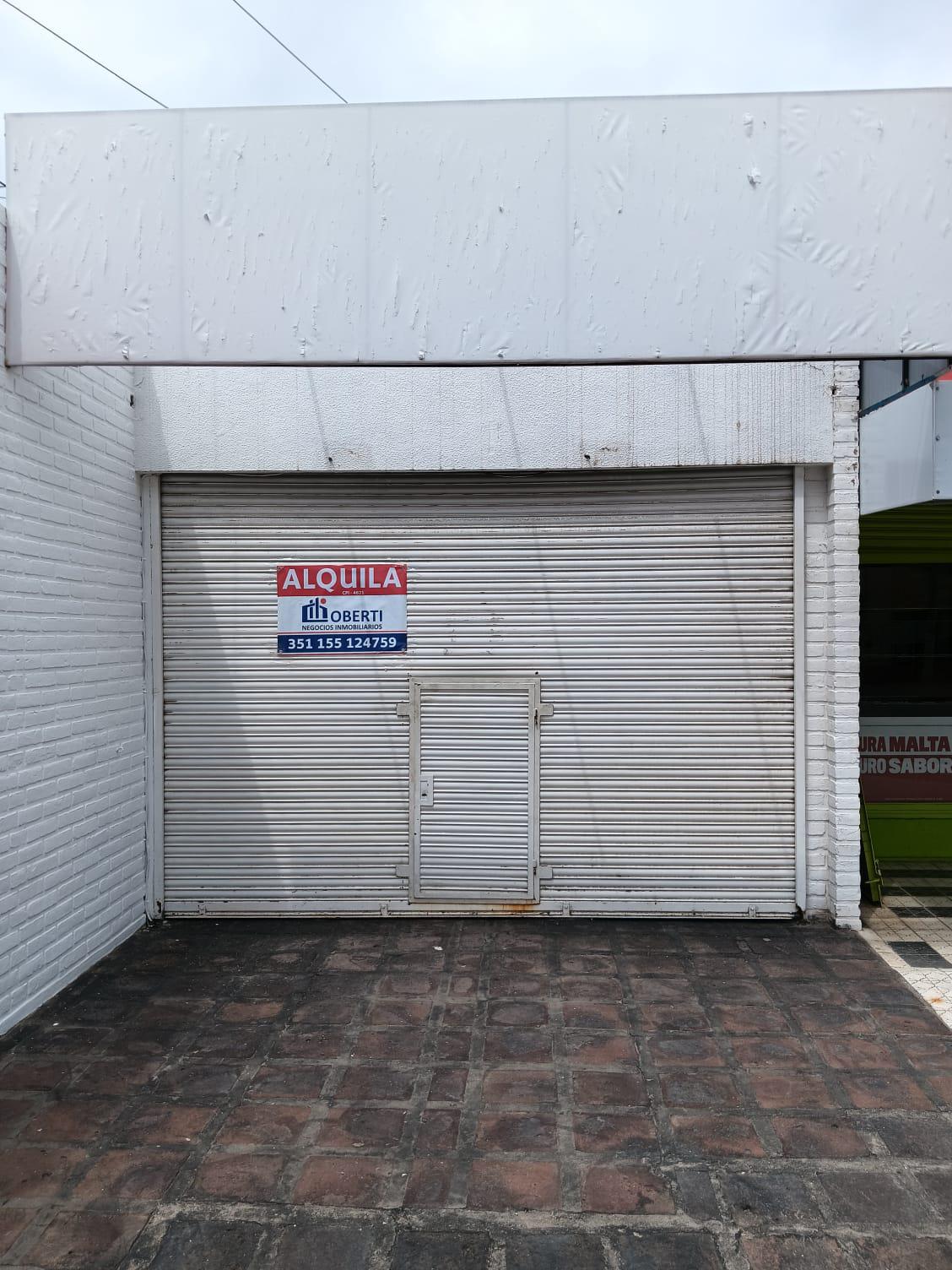 b Urca, Local en alquiler sobre Av. principal