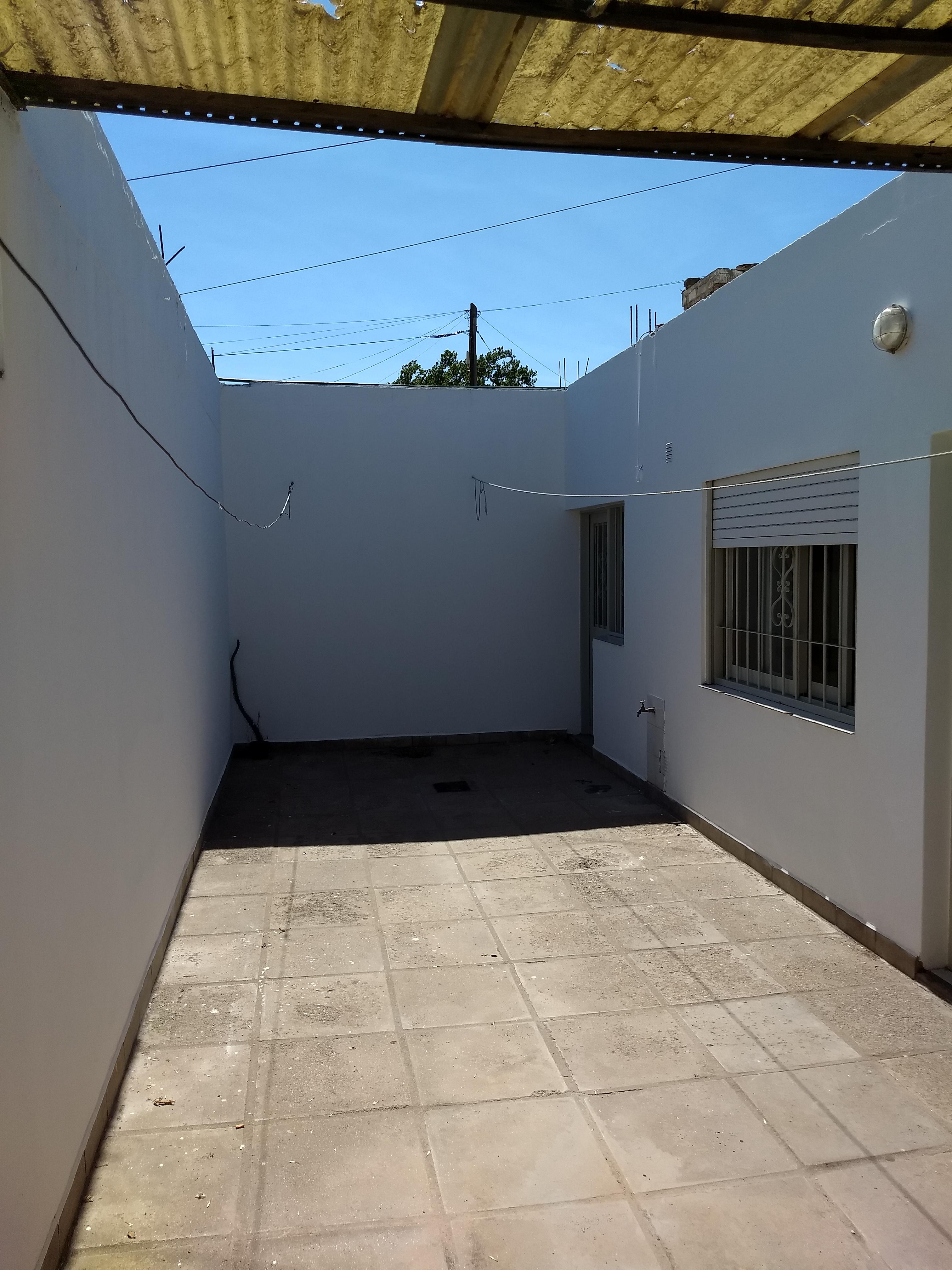 Alquiler BLos Gigantes  2 dormitorios  a metros de EASY