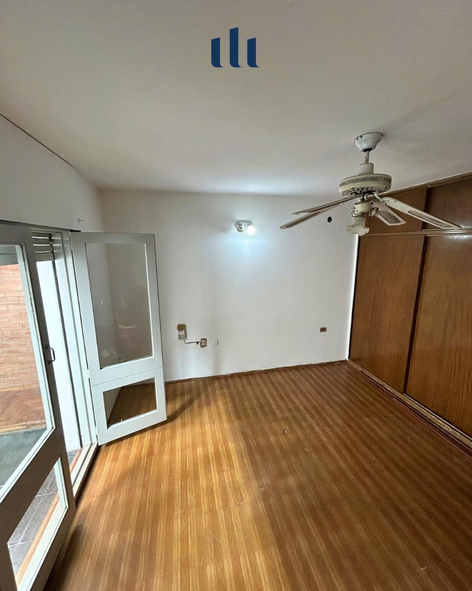 CASA EN ALQUILER - BARRIO YOFRE