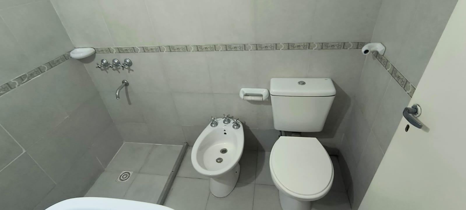 GENERAL PAZ: OVIDIO LAGOS 331 DEPARTAMENTO DE UN DORMITORIO CBALCON