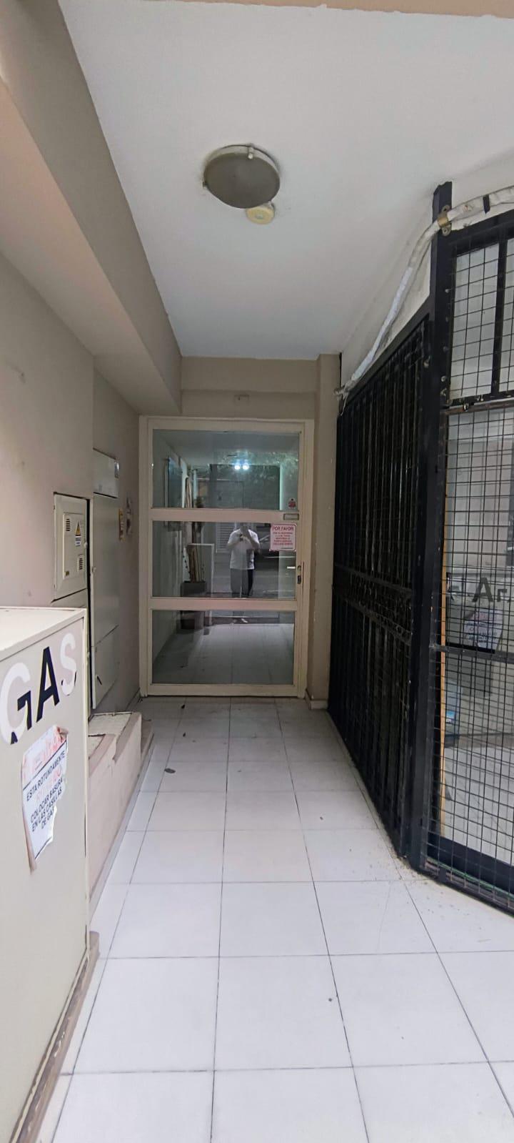 GENERAL PAZ: OVIDIO LAGOS 331 DEPARTAMENTO DE UN DORMITORIO CBALCON