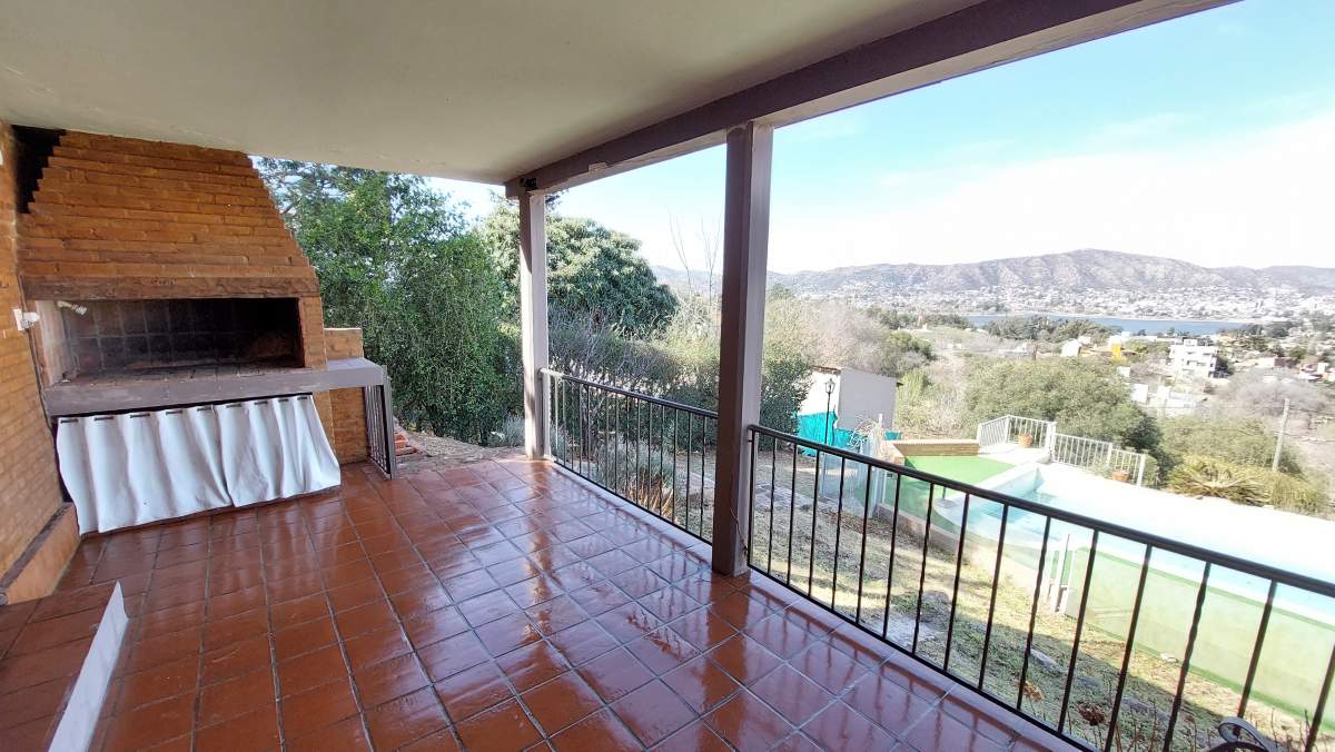 Alquiler Permanente con Vista Panorámica al Lago