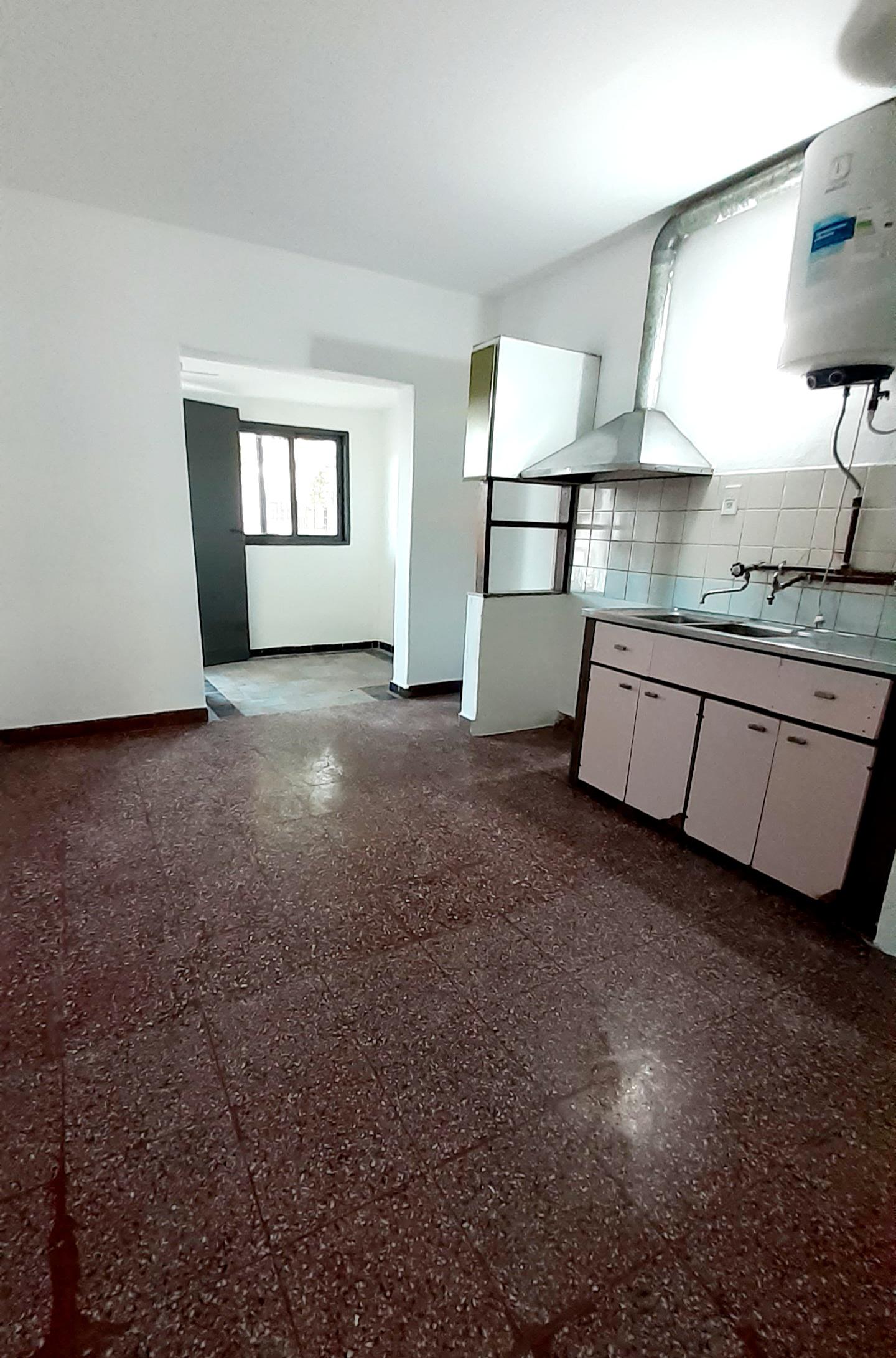 DEPARTAMENTO EN ALQUILER:::: B Patricios