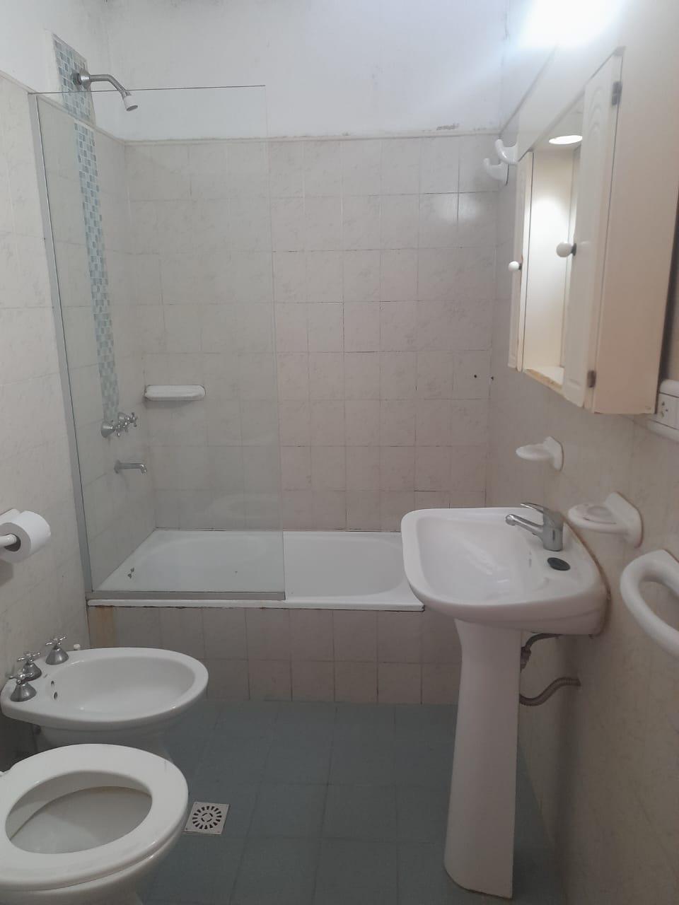 CASA  DPTO EN VENTA IDEAL INVERSION RESIDENCIAL AMÉRCICA