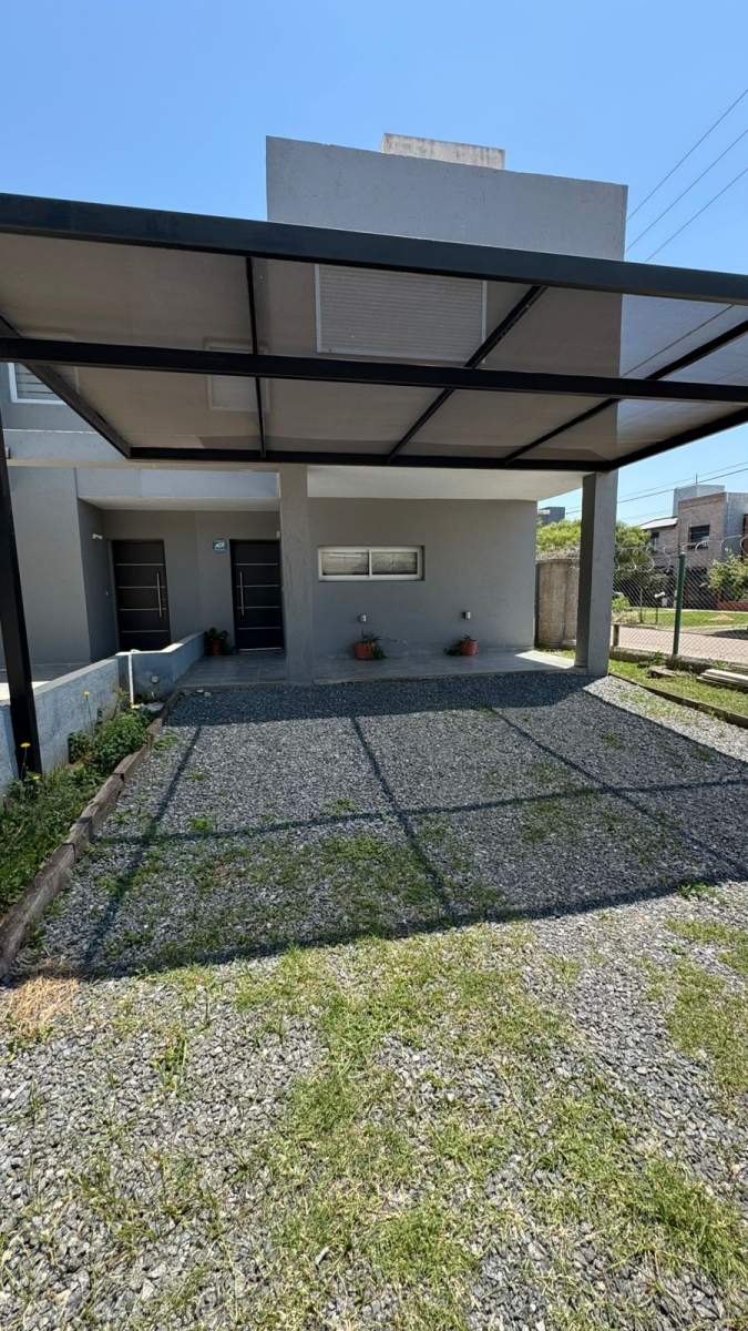 VENTA DUPLEX 2 DORMITORIOS EN CHACRA DEL NORTE