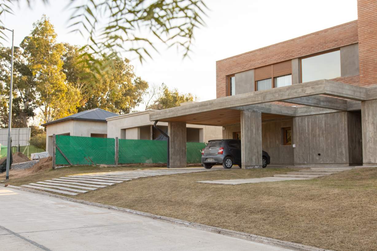 TU LOTE EN VALLE ESCONDIDO - VIVI PIANA - 830 MT2 - ESCRITURA
