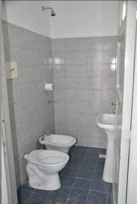 OBSERVATORIO TU HOGAR casa 2 dormitorios, cochera y patio