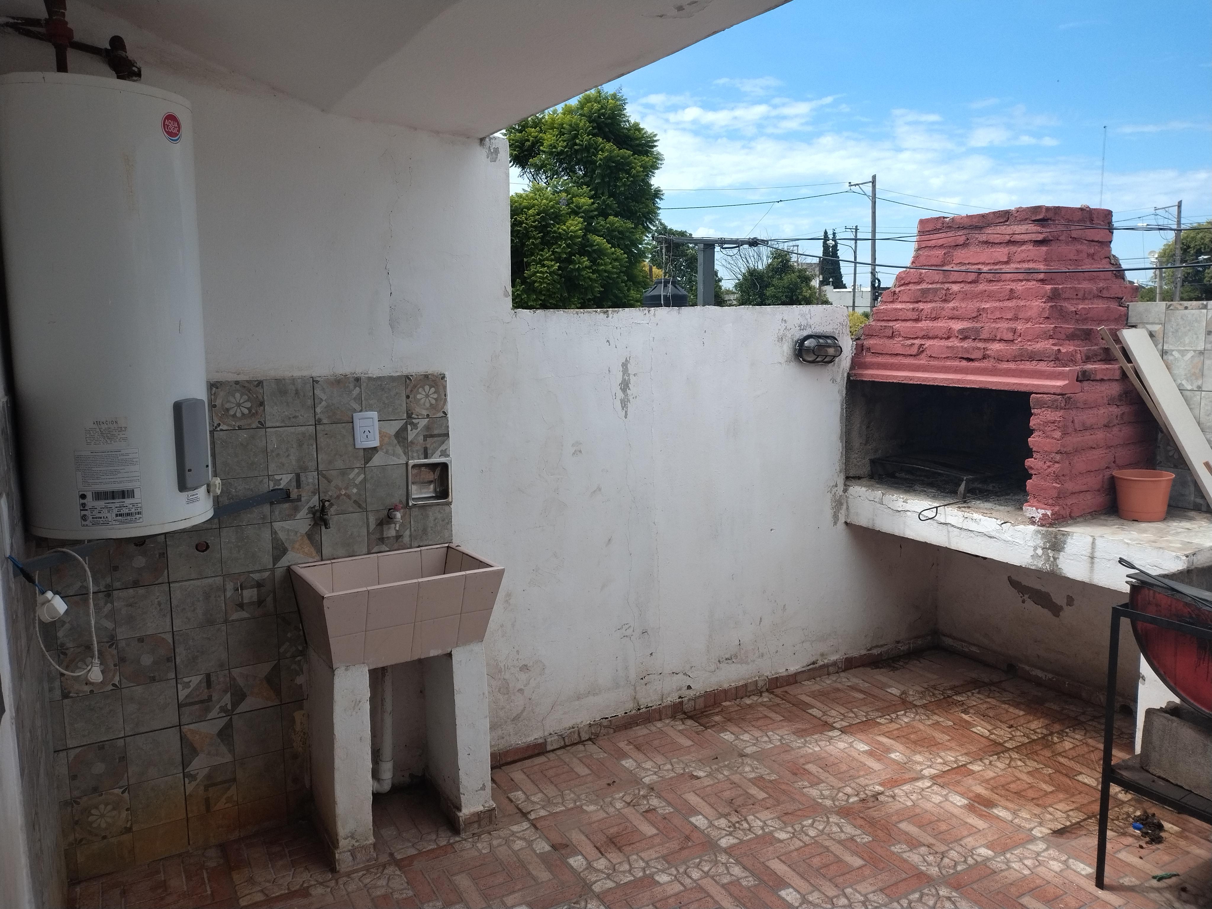 departamento en alquiler, dos dormitorios en barrio empalme