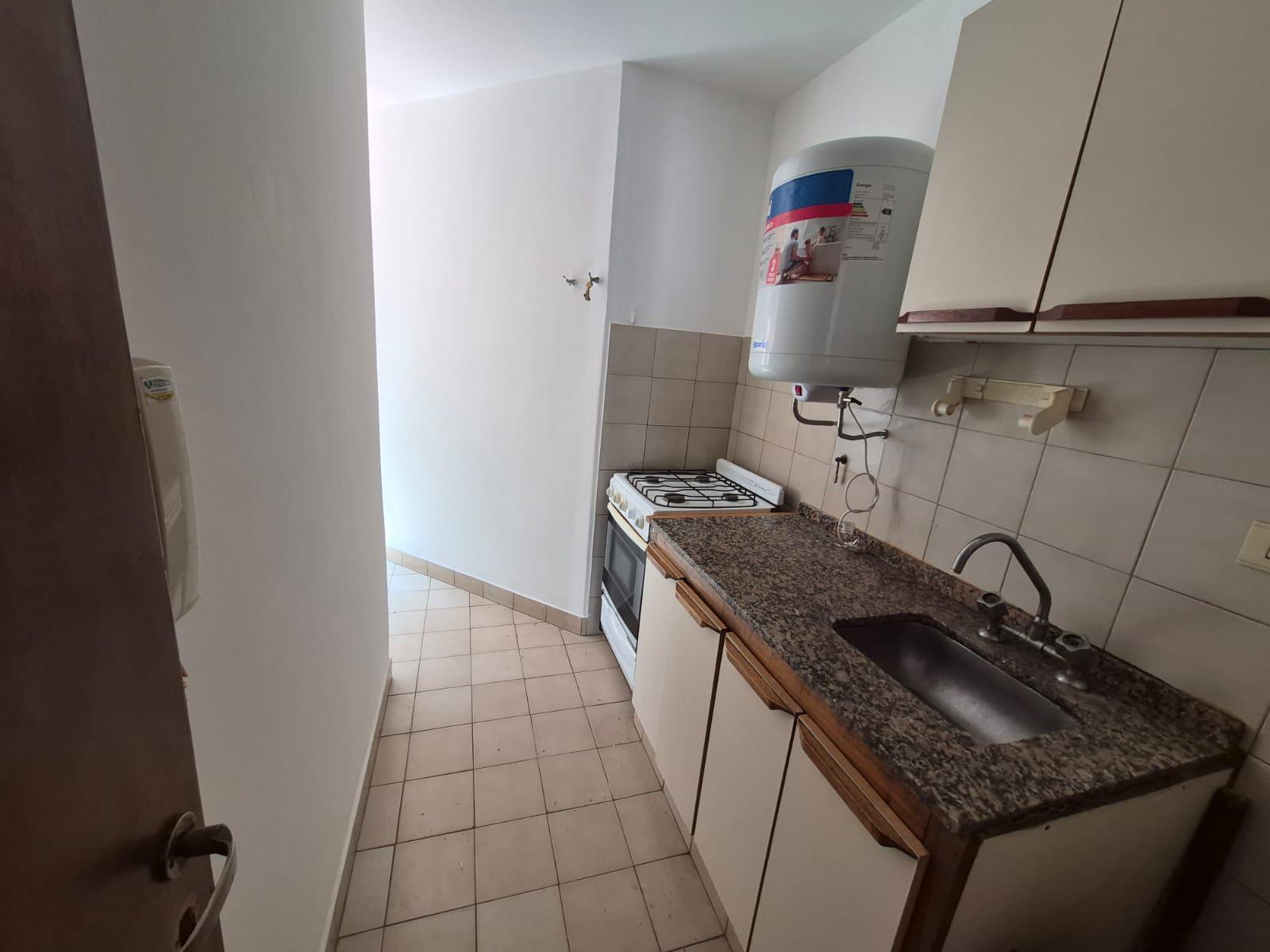 Departamento 2 Dor. con 2 Patios. En la mejor zona de Barrio General Paz