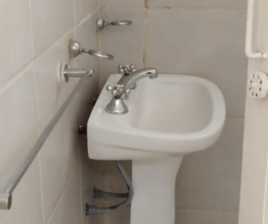 ALQUILO, depto 1 dorm cterraza. B Villa Serrana.