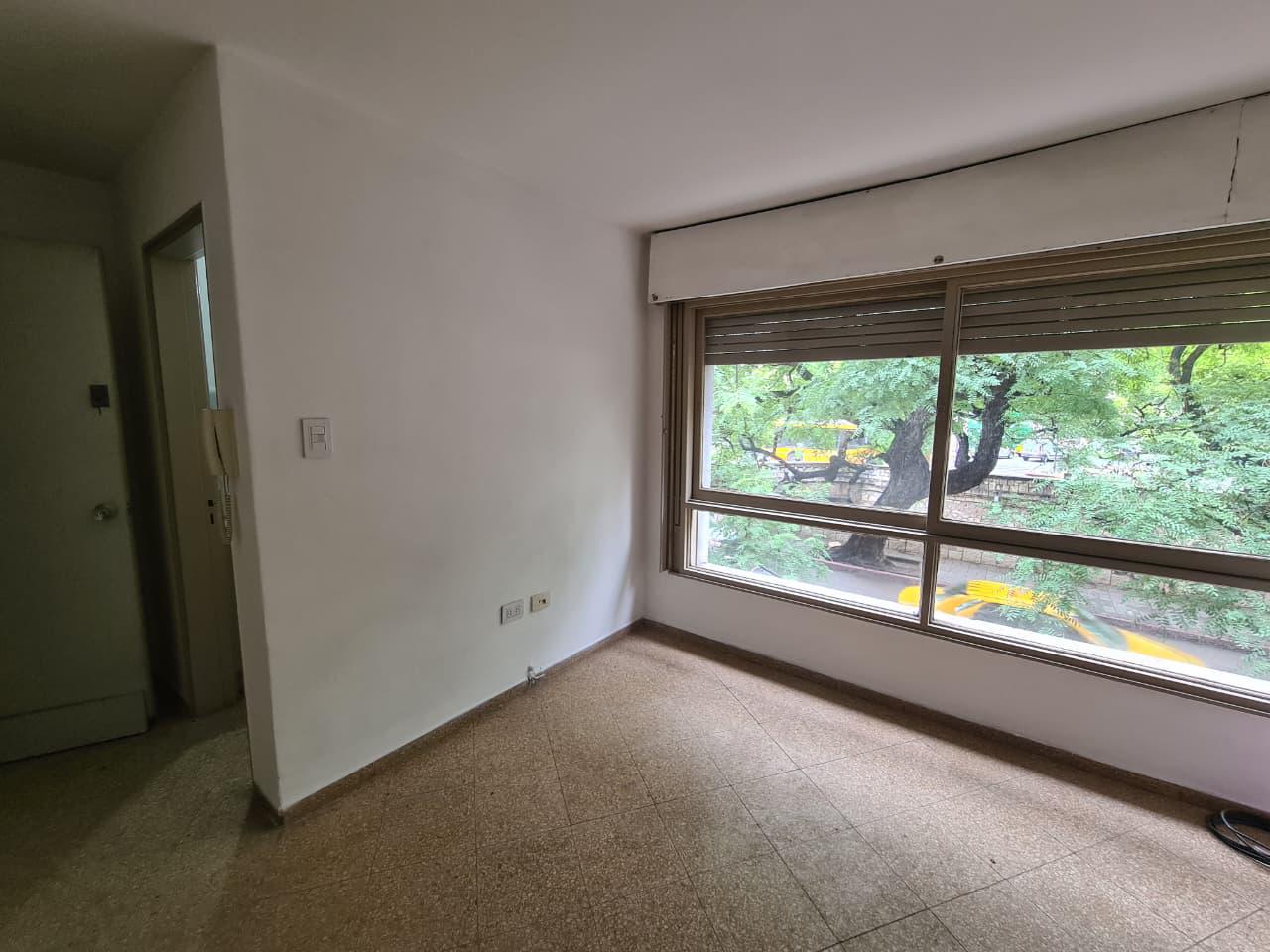 VENTA MONOAMBIENTE CENTRICO