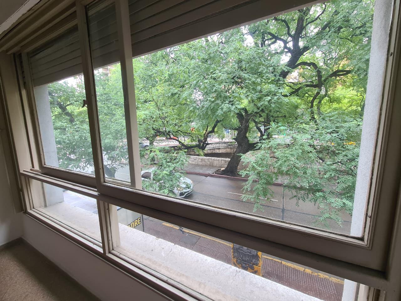 VENTA MONOAMBIENTE CENTRICO