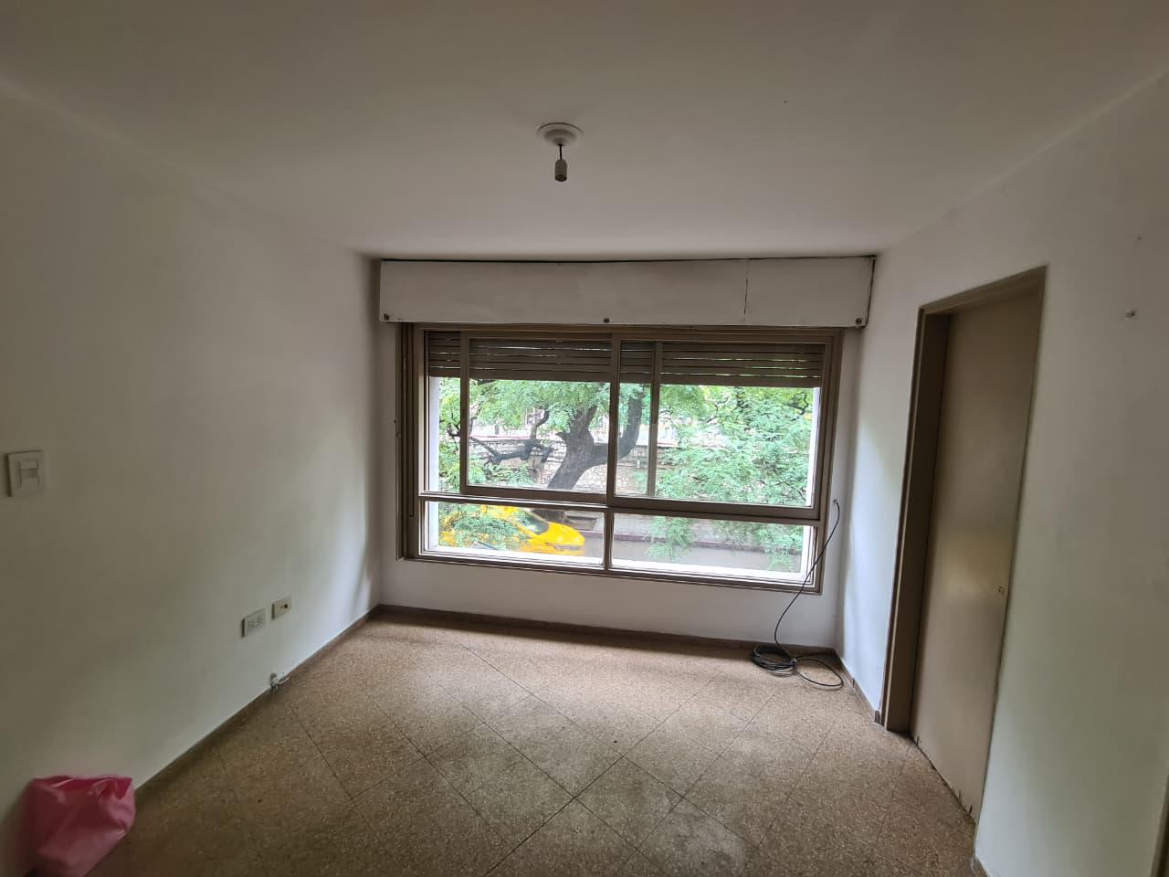 VENTA MONOAMBIENTE CENTRICO