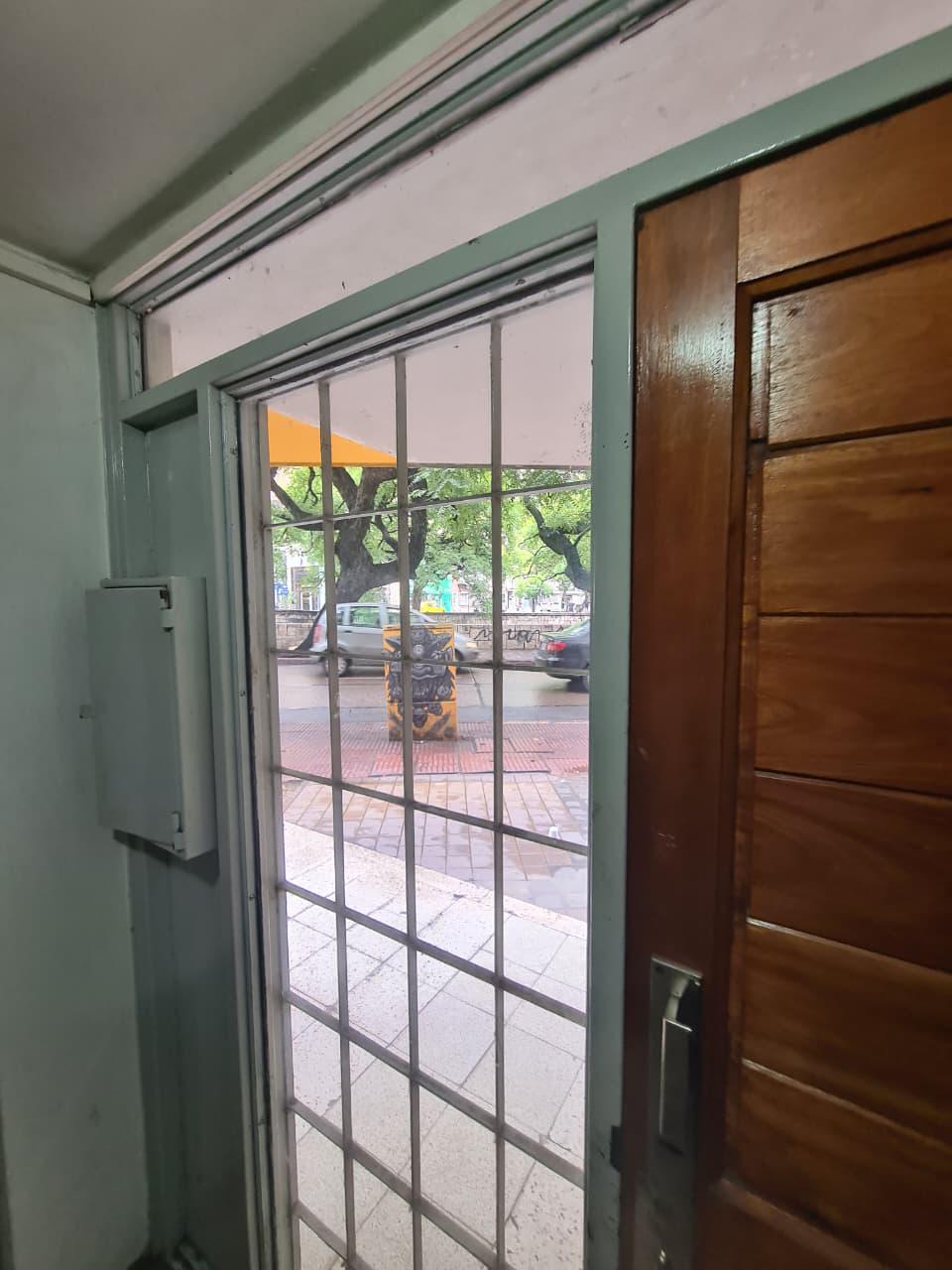 VENTA MONOAMBIENTE CENTRICO