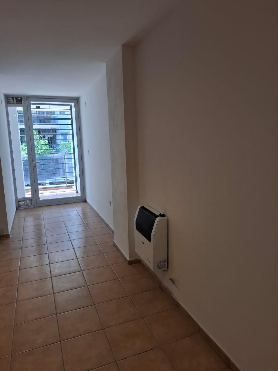 GENERAL PAZ: ROSARIO DE STA FE 1312 1 DORMITORIO AMPLIO CBALCON