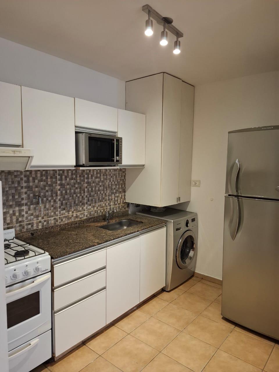 GENERAL PAZ: ROSARIO DE STA FE 1312 1 DORMITORIO AMPLIO CBALCON