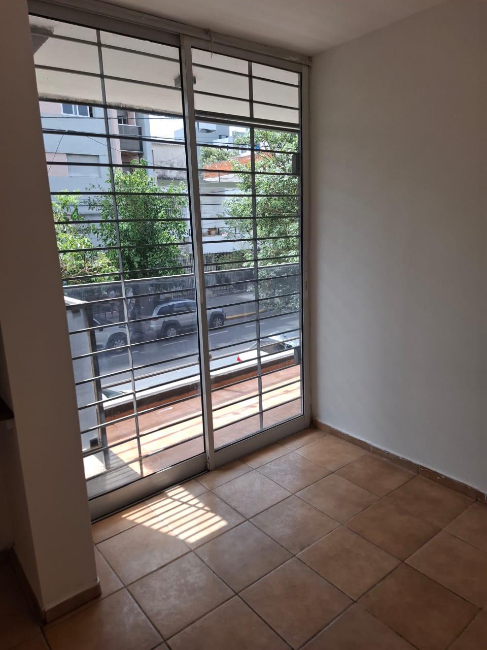 GENERAL PAZ: ROSARIO DE STA FE 1312 1 DORMITORIO AMPLIO CBALCON