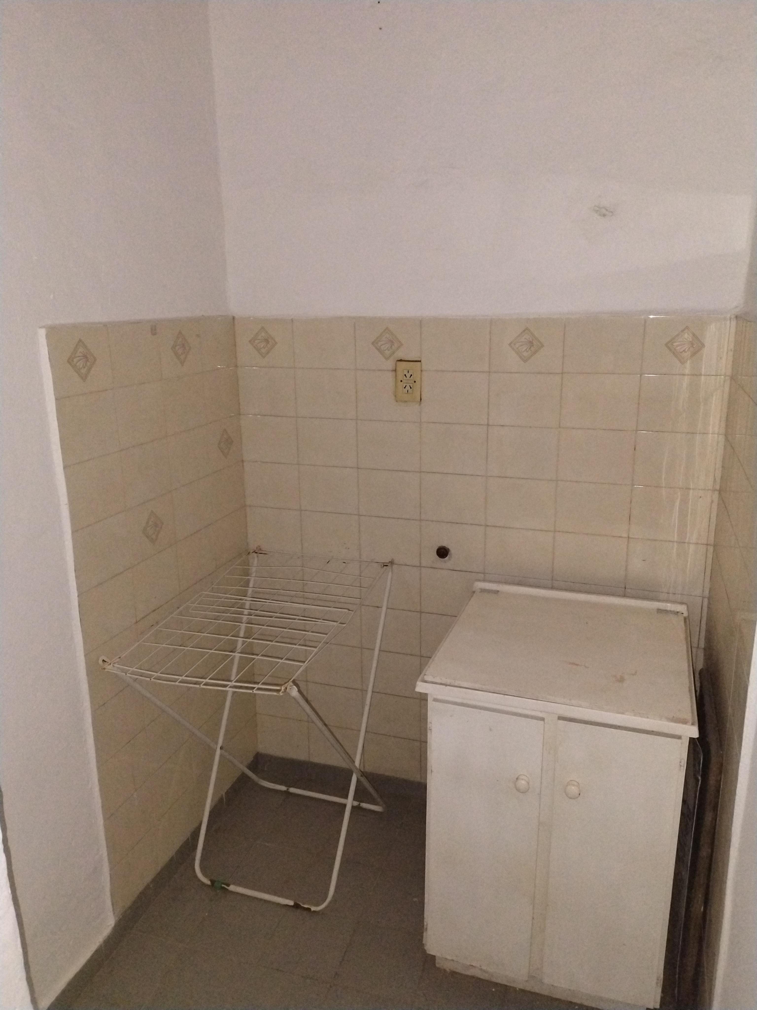 departamento en alquiler, dos dormitorios en barrio comandante espora