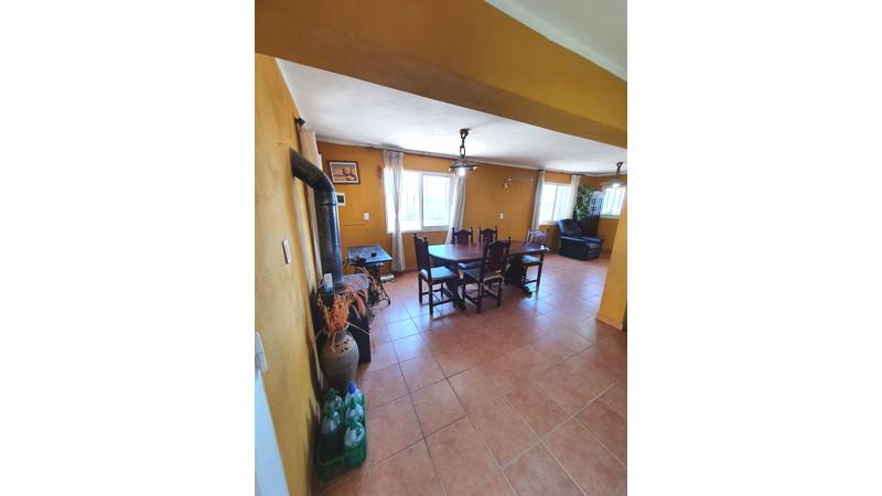 CASA  DEPTO EN VENTA , TANTI.