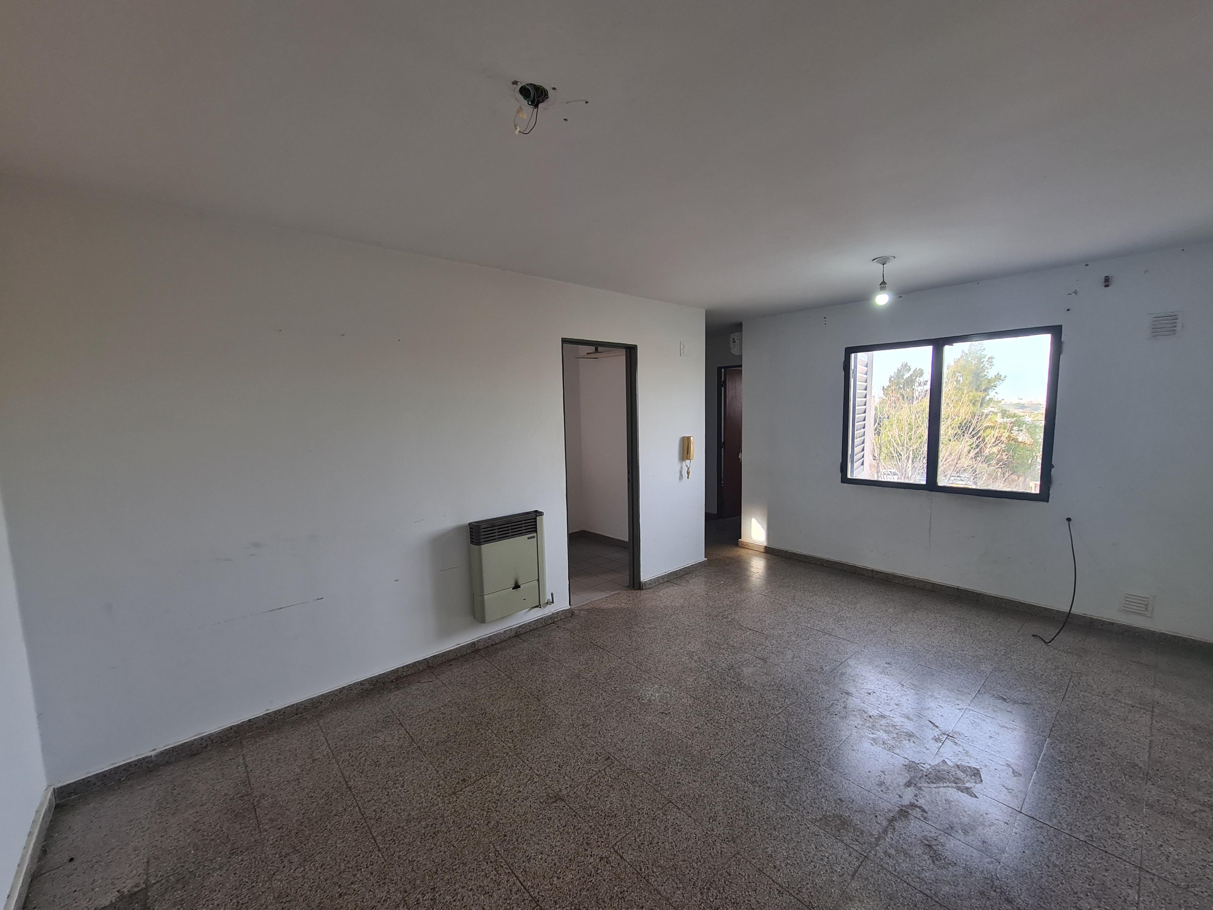 ¡OPORTUNIDAD!2 DORM, COCINA SEMI INTEGRADA, AIRE ACONDICIONADO Y COCHERA