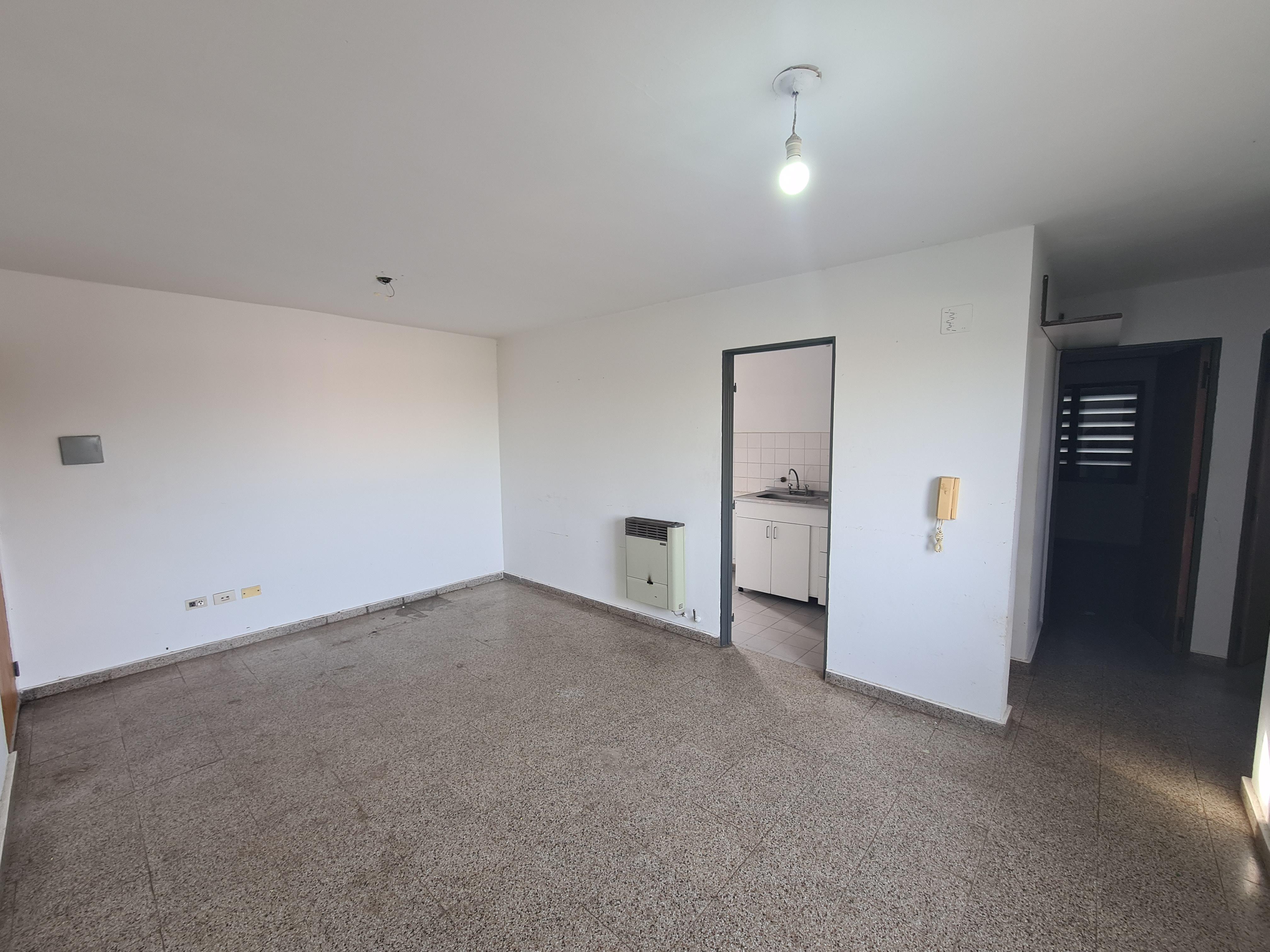 ¡OPORTUNIDAD!2 DORM, COCINA SEMI INTEGRADA, AIRE ACONDICIONADO Y COCHERA