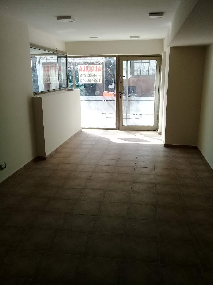 Alquilo Local Comercial