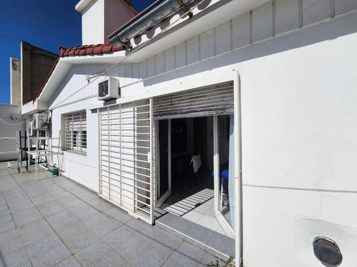 EXCELENTE LOCAL COMERCIAL EN ALQUILER CERRO DE LAS ROSAS