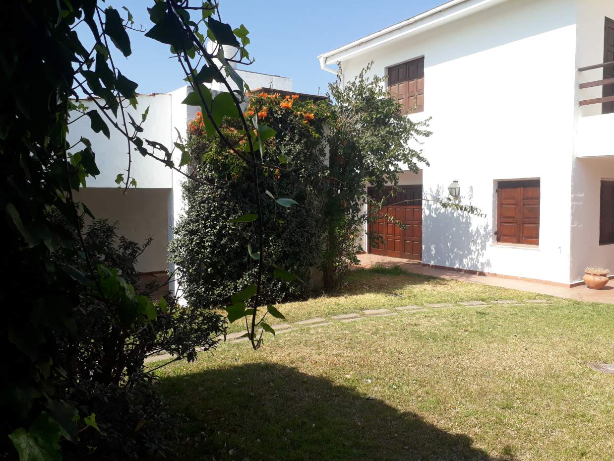 Venta - Casa 3 dormitorios - Urca - Barros Pazos