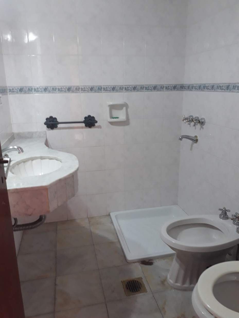 Venta - Casa 3 dormitorios - Urca - Barros Pazos