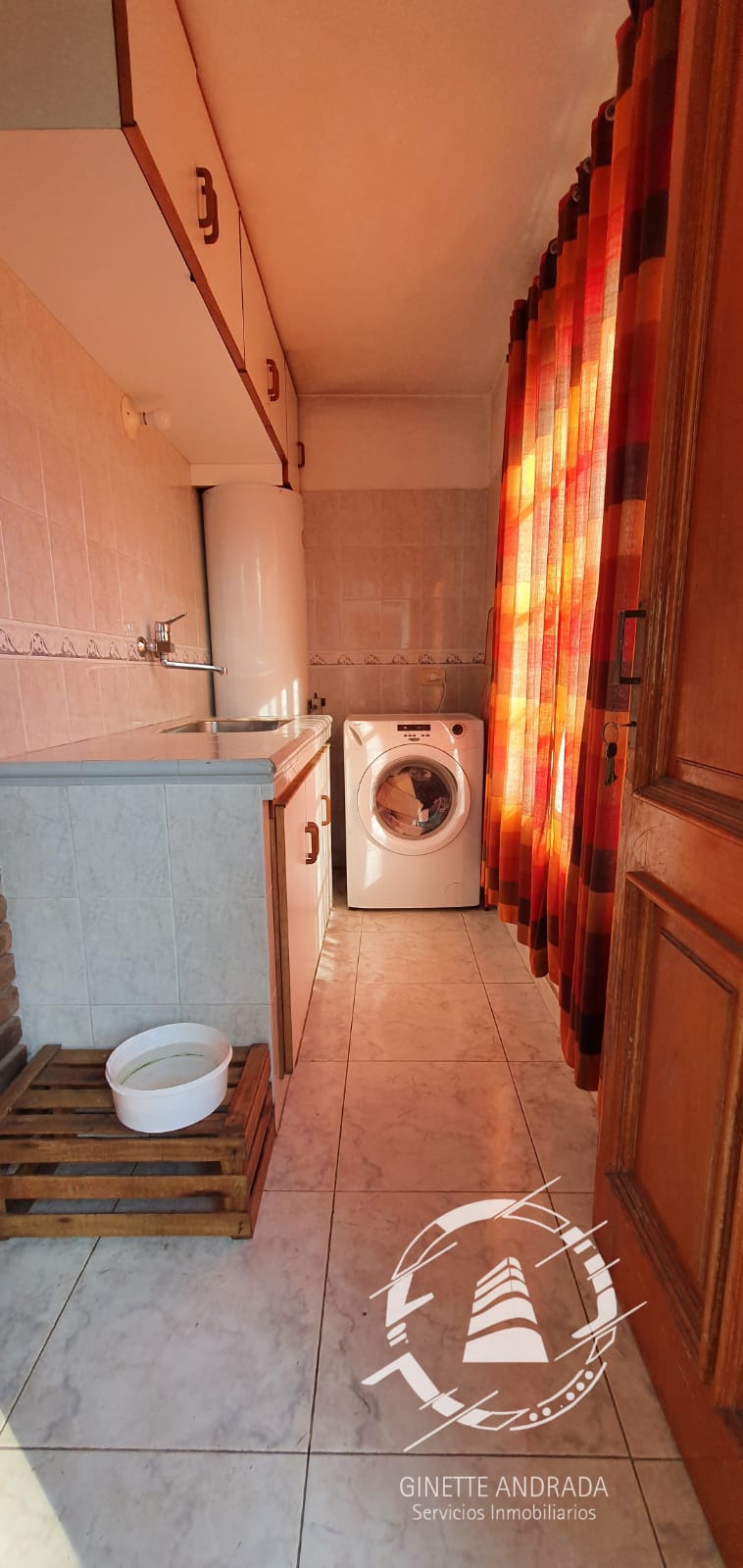 OPORTUNIDAD UNICA POR SU PRECIO Y UBICACION!!