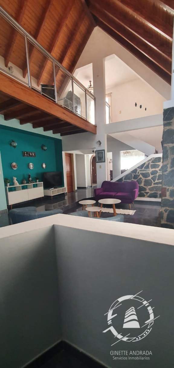 OPORTUNIDAD UNICA POR SU PRECIO Y UBICACION!!