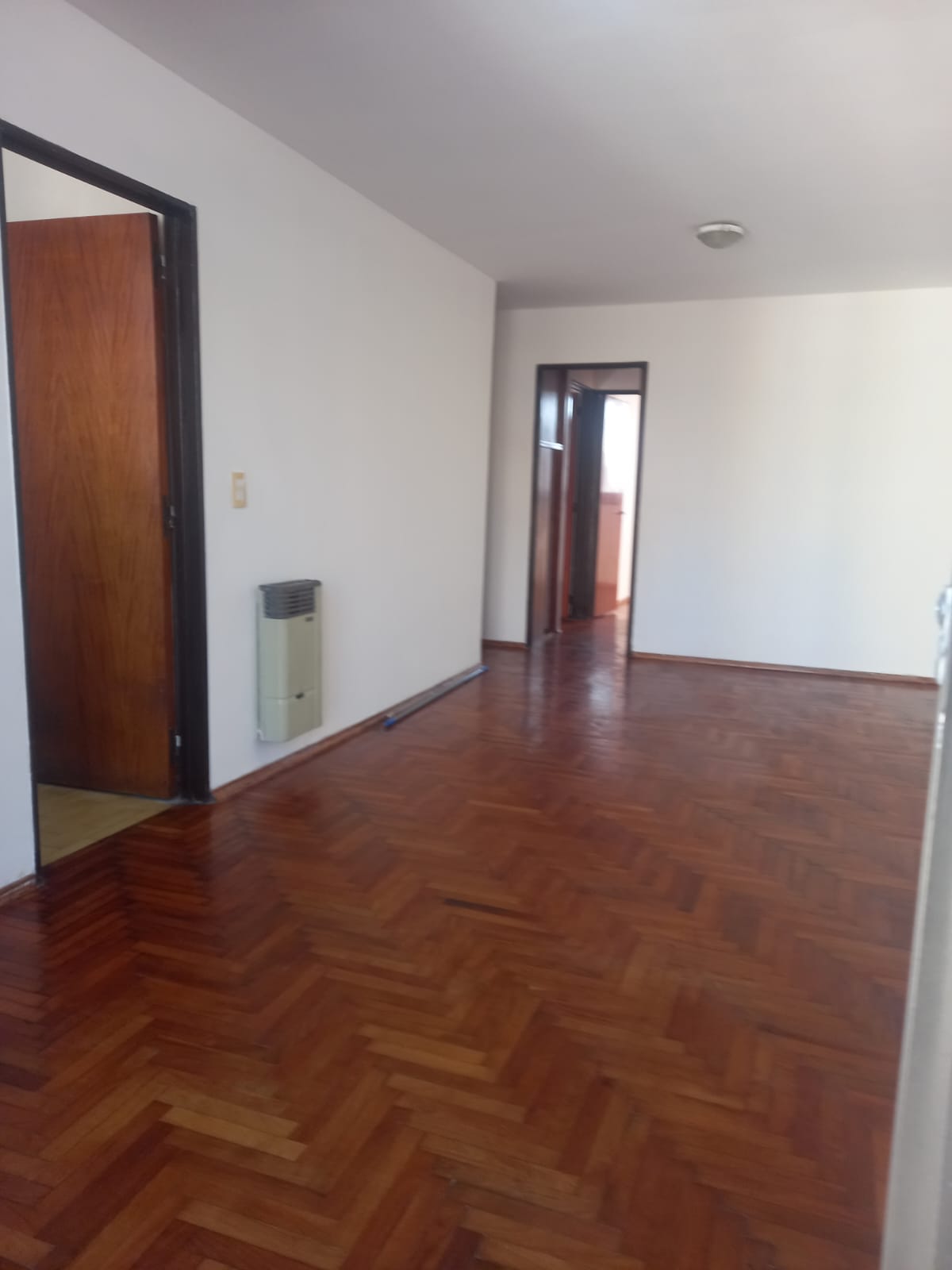 Alquiler Departamento 2 dorm Nueva Córdoba- Balcón
