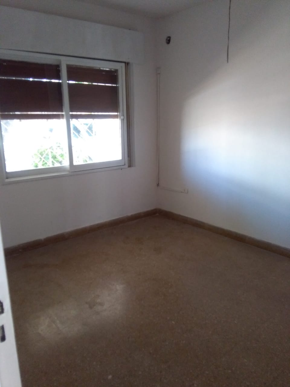 CASA EN VENTA 2 DORMITORIOS ZONA SUR