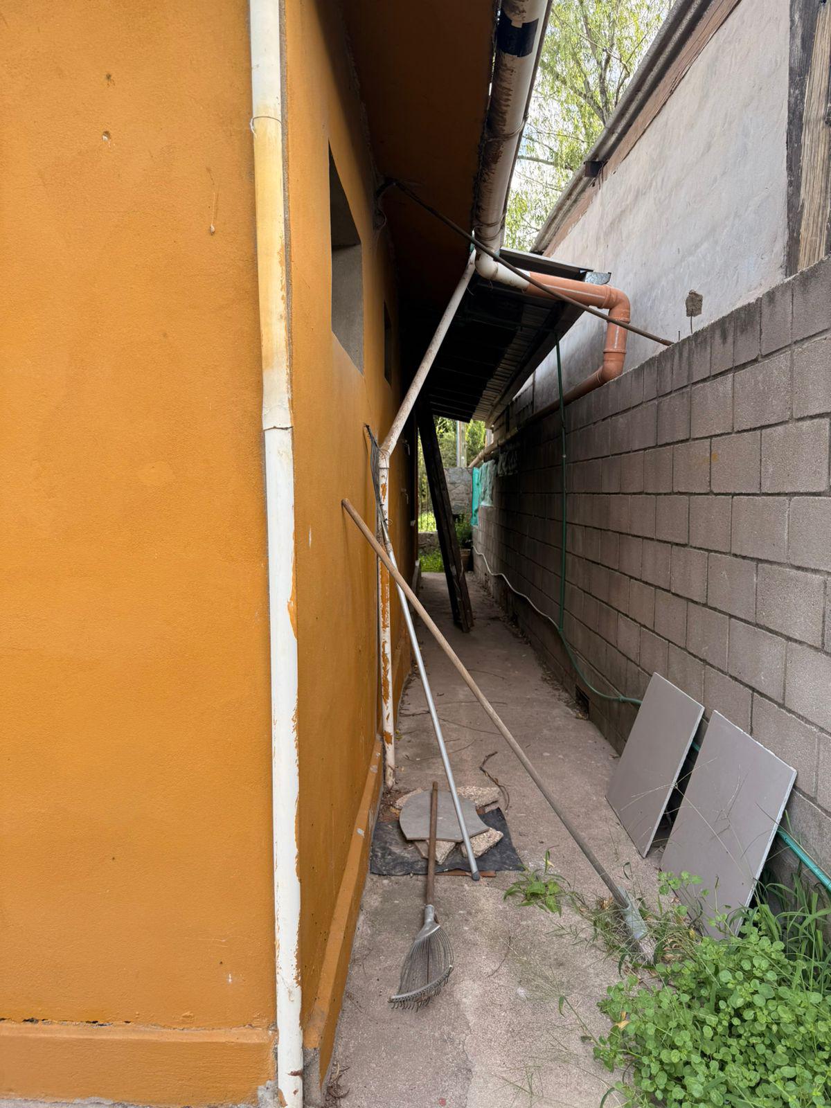 CASA EN VENTA DOS DORMITORIOS 600 M2, EN RIO CEBALLOS